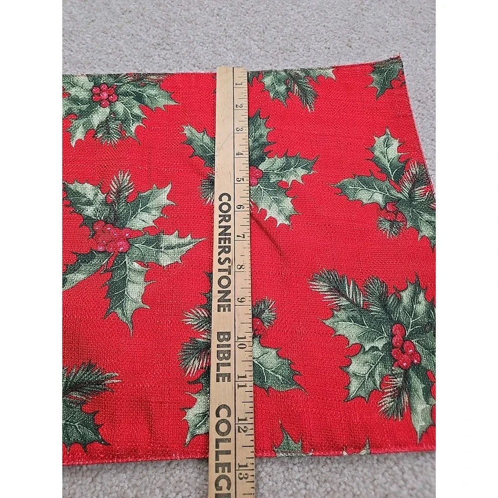 Holiday Placemats St. Nicholas‎ Square Holly Berry Set of 5 Traditional